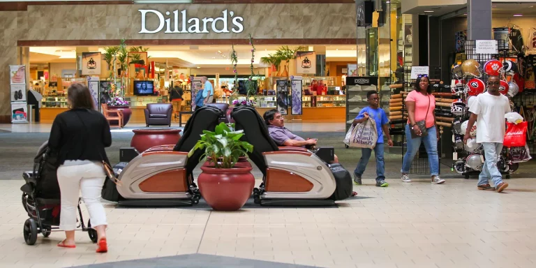 Dillards Memorial Day Sale 2024 & Deals, Ads and Hours
