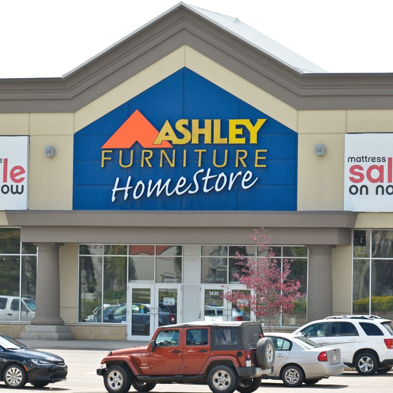 Ashley Furniture Memorial Day Sales 2024, Deals & Hours